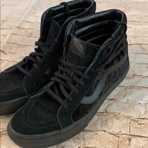 High top velvet vans